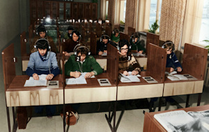 Szkoła przyzakładowa - sala języków obcych